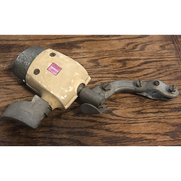 VTG Sanyo Dynapower Dynamo Bicycle Light Generator W/ Light Tour Bike 6v Japan - Picture 1 of 14